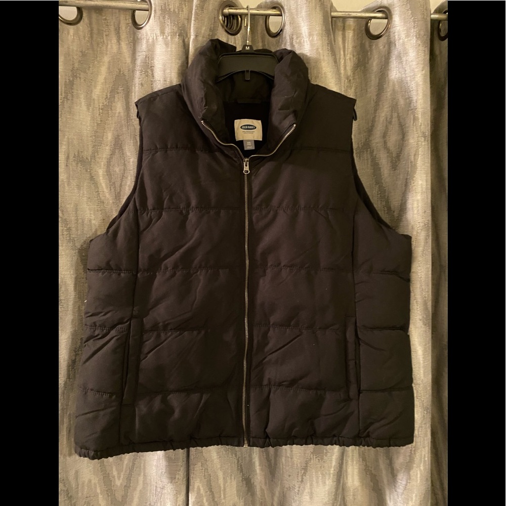 OLD NAVY PUFFER VEST XXL